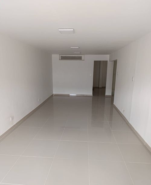 Local en arriendo en Avenida 30 De Agosto, Pereira, 100 m² · foto 2 de 5