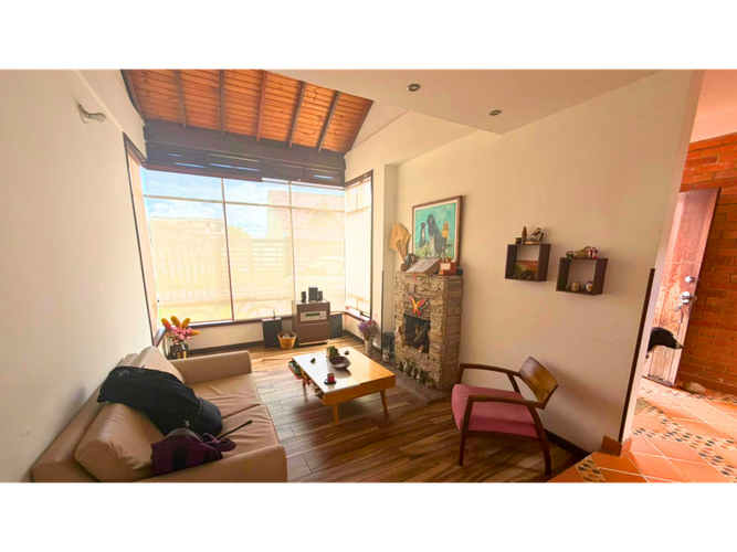 Casa de 3 alcobas en venta en Cota, 164 m² · foto 8 de 24