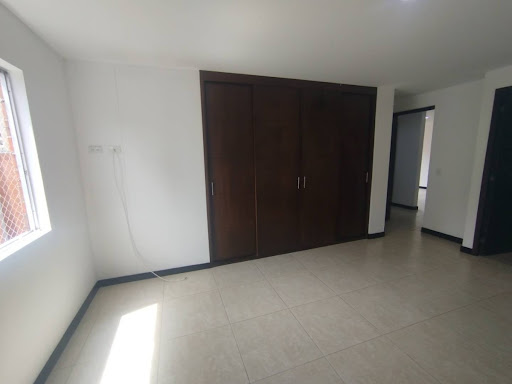 Apartamento en arriendo en La Doctora, Sabaneta · foto 9 de 14