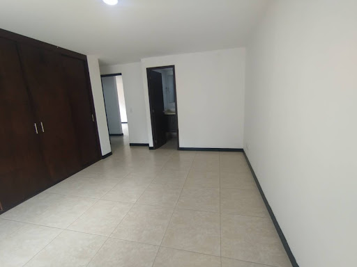 Apartamento en arriendo en La Doctora, Sabaneta · foto 10 de 14