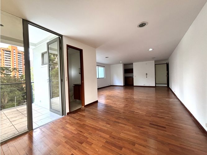 Oficina en arriendo en La Florida, Medellín, 54 m² · foto 2 de 6