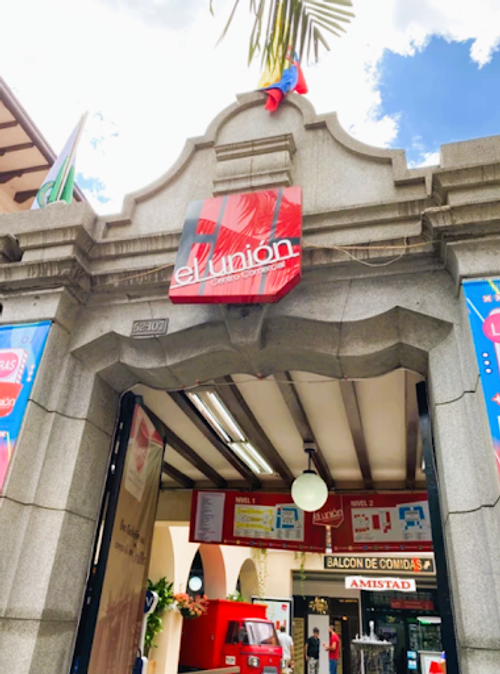 Local en arriendo en La Candelaria, Medellín, 30 m² · foto 2 de 11