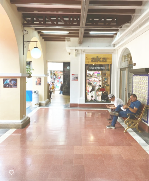 Local en arriendo en La Candelaria, Medellín, 30 m² · foto 3 de 11