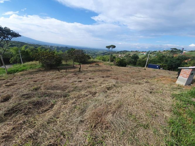 Lote en venta en San Antonio, Jamundí, 1848 m² · foto 2 de 3