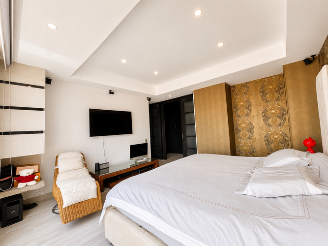 Apartamento de 3 alcobas en arriendo en Chicó Navarra, Bogotá, 227 m² · foto 5 de 23