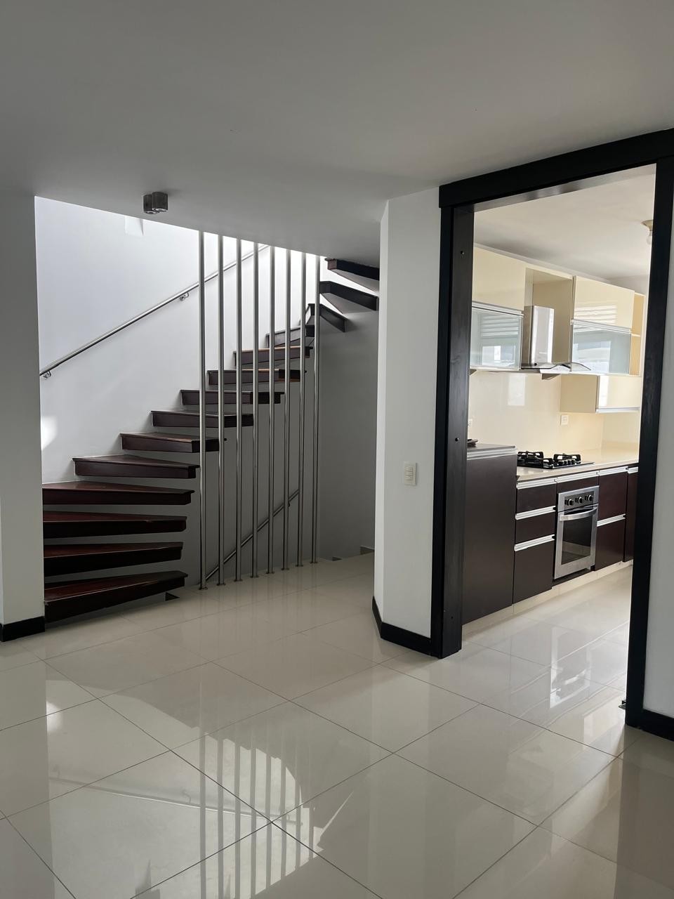 Casa en venta en Pinares, Pereira · foto 9 de 19