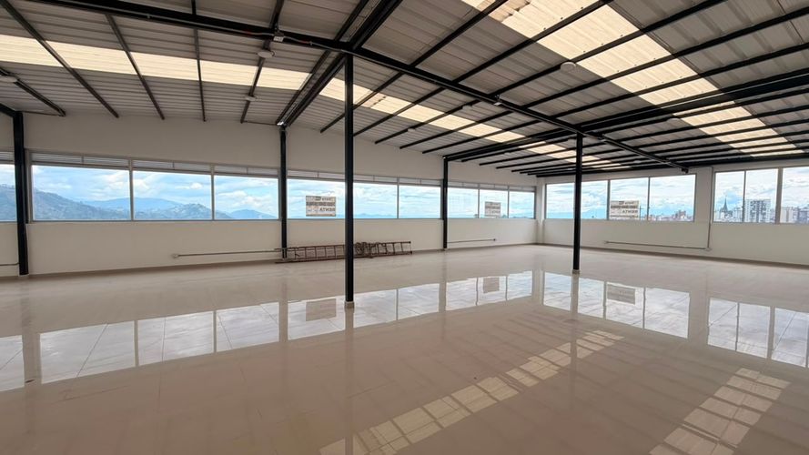 Local en arriendo en Avenida Santander, Manizales, 512 m² · foto 5 de 24