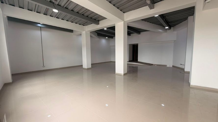 Local en arriendo en Avenida Santander, Manizales, 512 m² · foto 12 de 24
