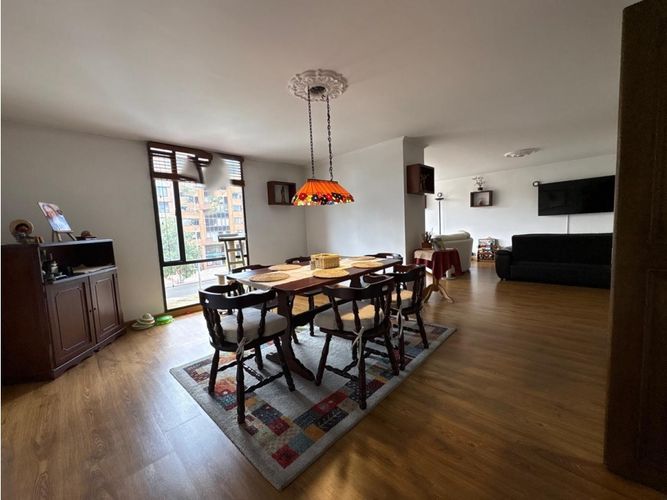 Apartamento de 3 alcobas en venta en Santa Barbara, Bogotá, 190 m² · foto 5 de 17