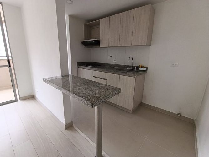 Apartamento de 2 alcobas en arriendo en Camino Verde, Envigado, 65 m² · foto 15 de 16