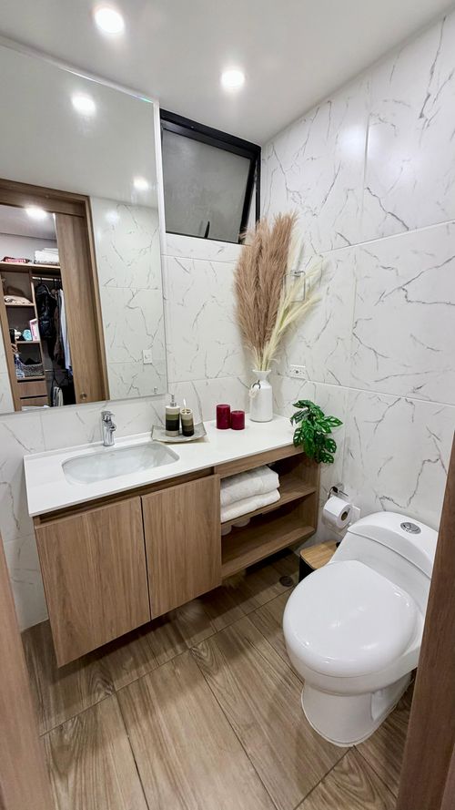 Apartamento de 3 alcobas en venta en Colina Campestre, Bogotá, 108 m² · foto 7 de 13