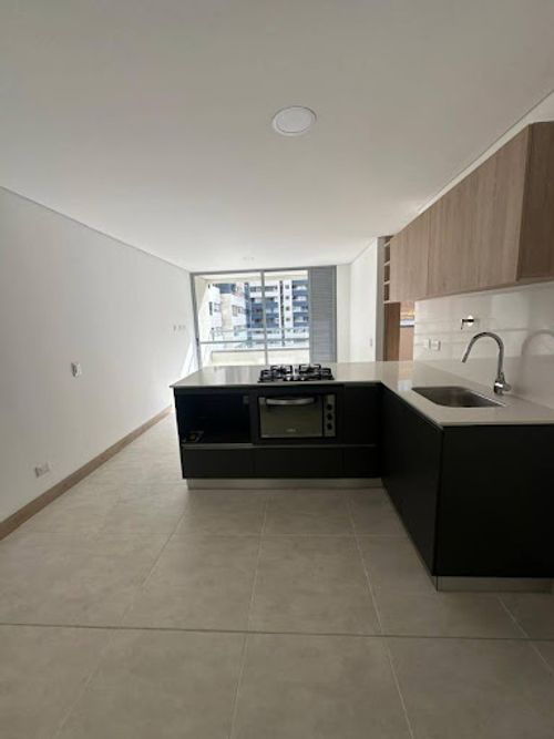 Apartamento de 2 alcobas en arriendo en Ciudad Del Río, Medellín, 70 m² · foto 2 de 22