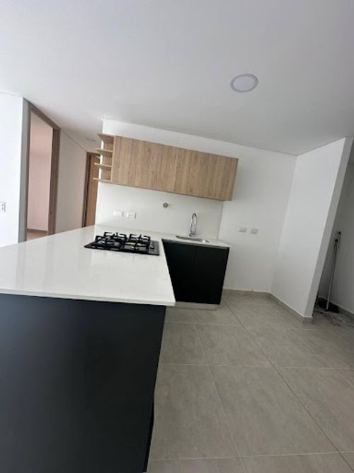 Apartamento de 2 alcobas en arriendo en Ciudad Del Río, Medellín, 70 m² · foto 3 de 22