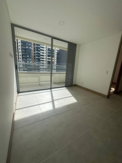 Apartamento de 2 alcobas en arriendo en Ciudad Del Río, Medellín, 70 m² · foto 9 de 22