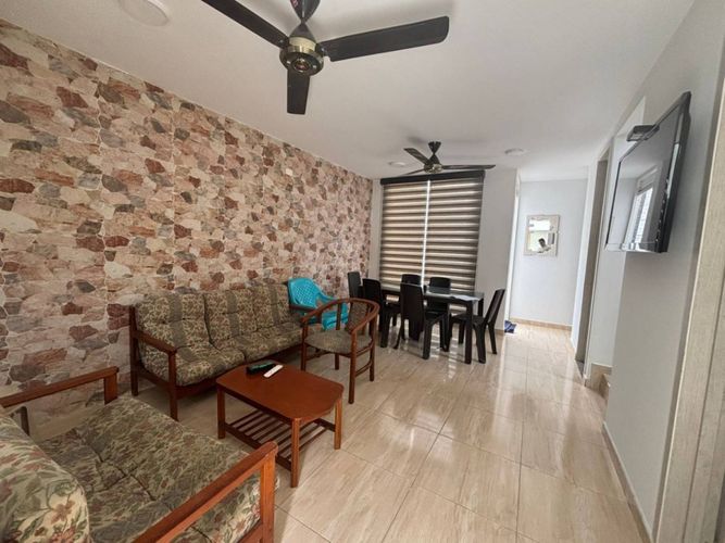 Casa de 4 alcobas en venta en Girardot, Girardot, 87 m² · foto 2 de 24