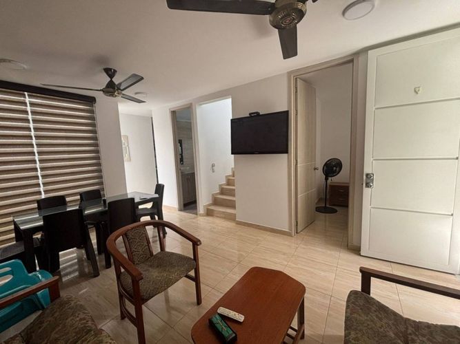 Casa de 4 alcobas en venta en Girardot, Girardot, 87 m² · foto 3 de 24