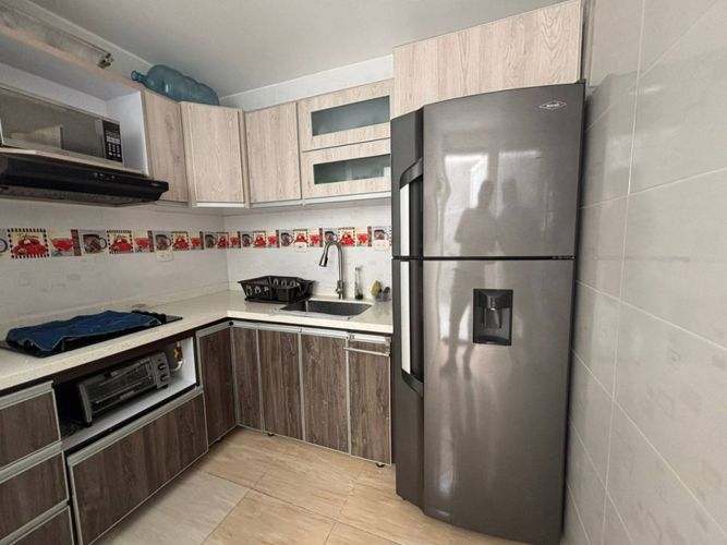 Casa de 4 alcobas en venta en Girardot, Girardot, 87 m² · foto 4 de 24