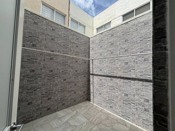 Casa de 4 alcobas en venta en Girardot, Girardot, 87 m² · foto 7 de 24