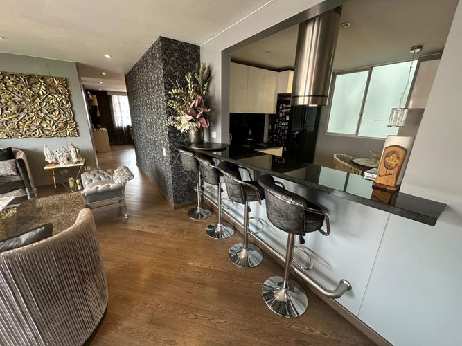 Apartamento de 3 alcobas en venta en Colina Campestre, Bogotá, 134 m² · foto 3 de 24