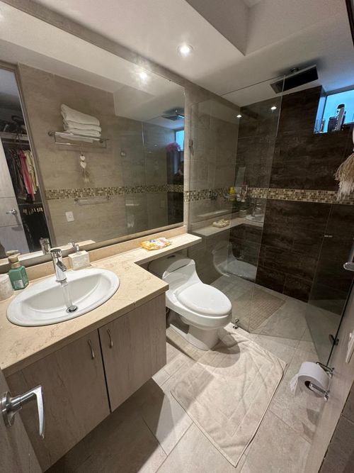 Apartamento de 3 alcobas en venta en Colina Campestre, Bogotá, 134 m² · foto 7 de 24