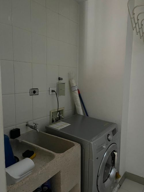 Apartamento de 2 alcobas en venta en Pinares, Pereira, 90 m² · foto 4 de 14