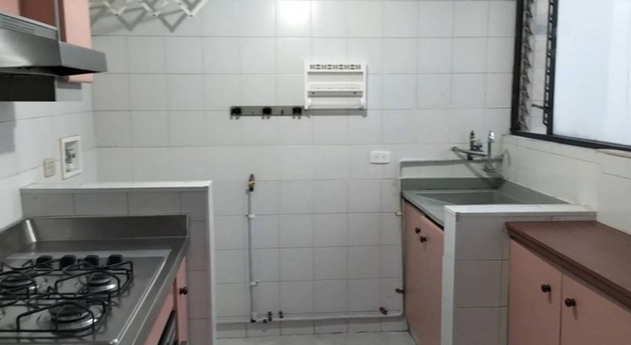 Apartamento de 3 alcobas en venta en El Moral, Bogotá, 70 m² · foto 10 de 15