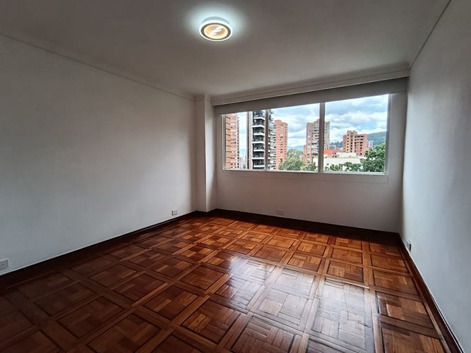 Apartamento de 3 alcobas en arriendo en El Poblado, Medellín, 150 m² · foto 12 de 15