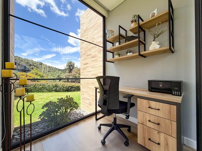 Casa de 5 alcobas en venta en Mercenario, Sopó, 380 m² · foto 11 de 24