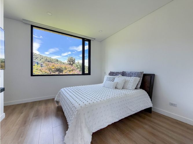 Casa de 5 alcobas en venta en Mercenario, Sopó, 380 m² · foto 13 de 24