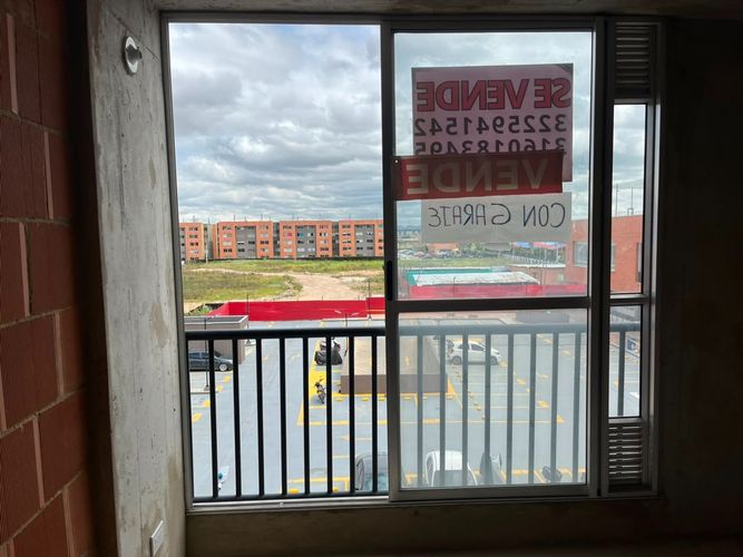 Apartamento de 3 alcobas en venta en Mosquera, 45 m² · foto 7 de 15