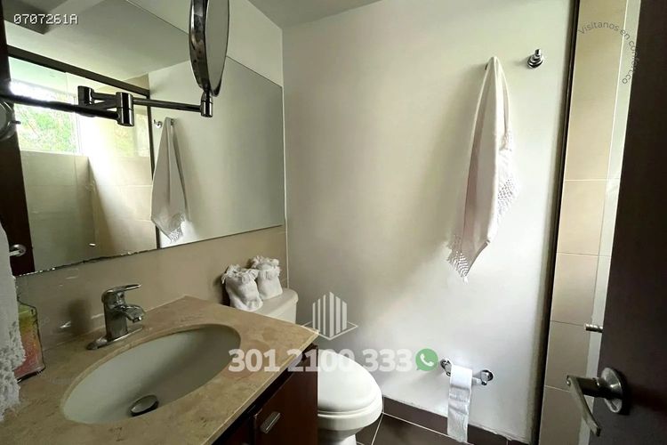 Apartamento de 2 alcobas en arriendo en Los Balsos, Medellín, 80 m² · foto 17 de 24