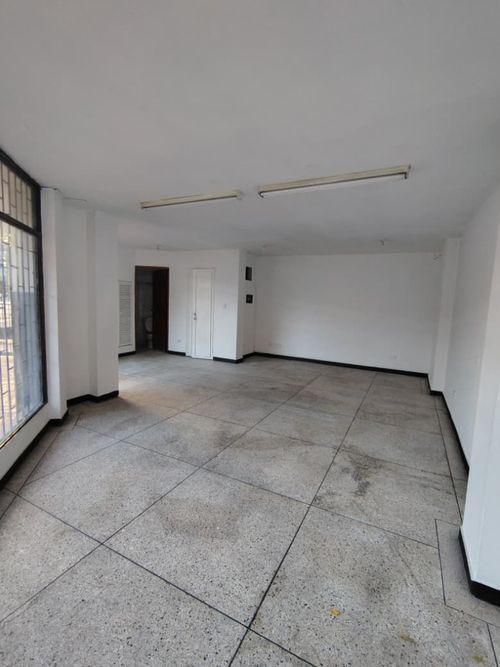 Local en arriendo en Latino, Cúcuta, 24 m² · foto 2 de 4
