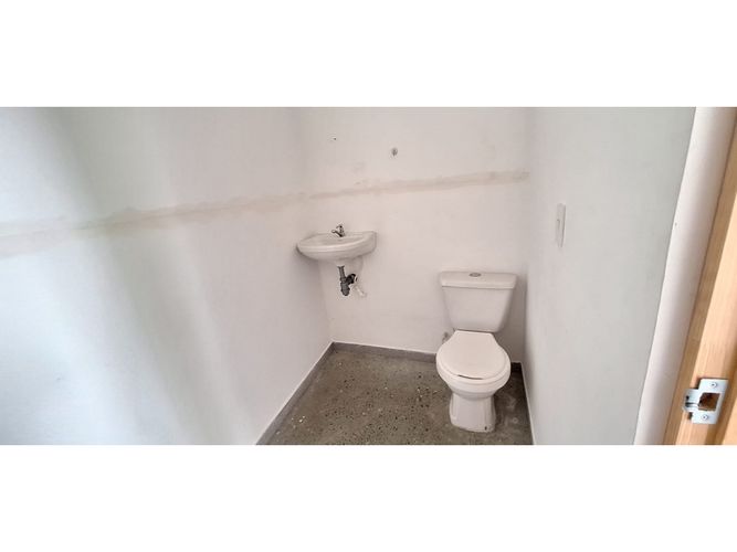 Local en arriendo en San Jose De Carolina, Armenia, 136 m² · foto 8 de 9