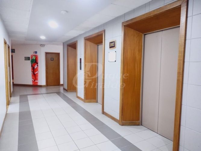 Oficina en arriendo en La Florida, Medellín, 35 m² · foto 7 de 13