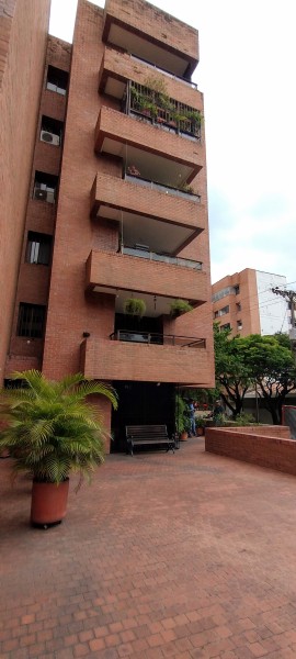 Apartamento en Venta en San fernando nuevo, Cali