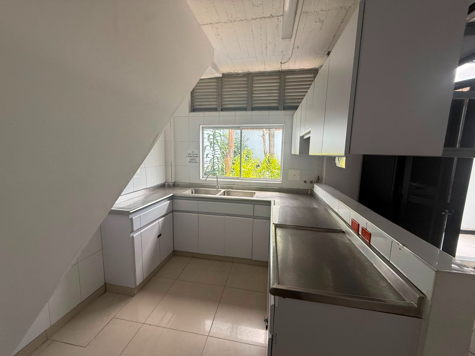 Casa en arriendo en Lago Gaitan, Bogotá · foto 6 de 24