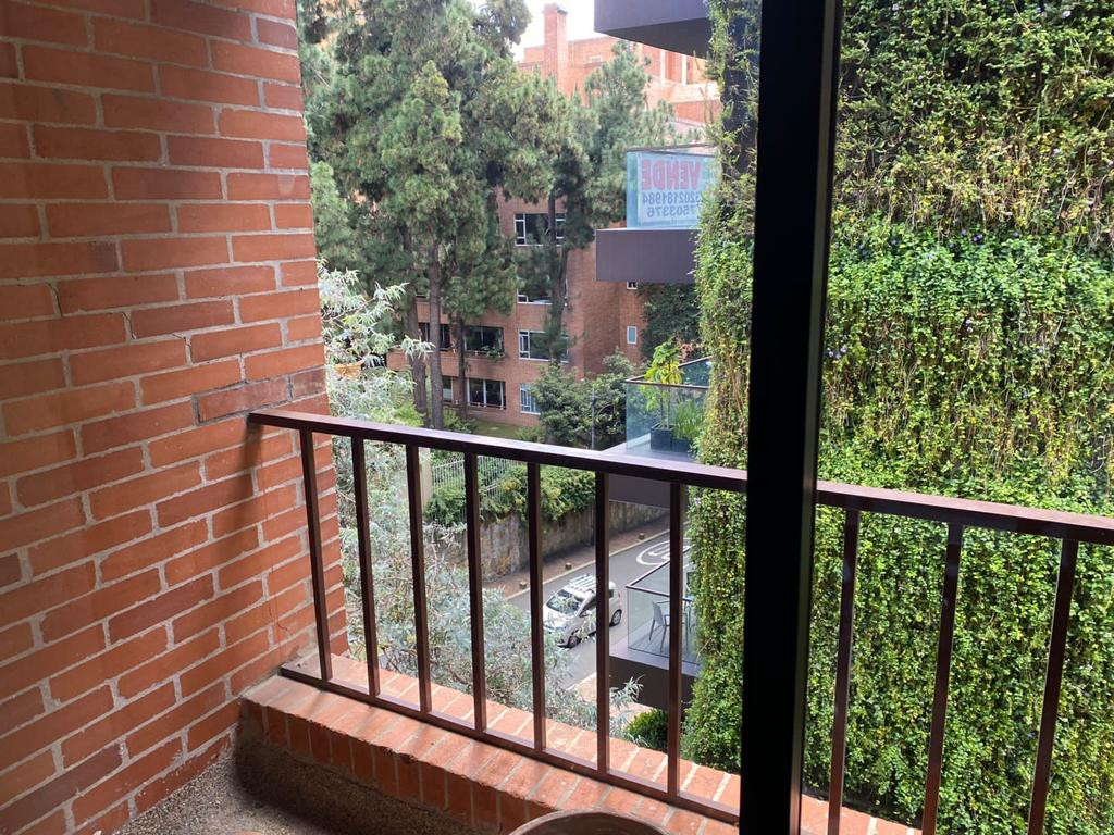 Apartamento en venta en Los Rosales, Bogotá · foto 6 de 17