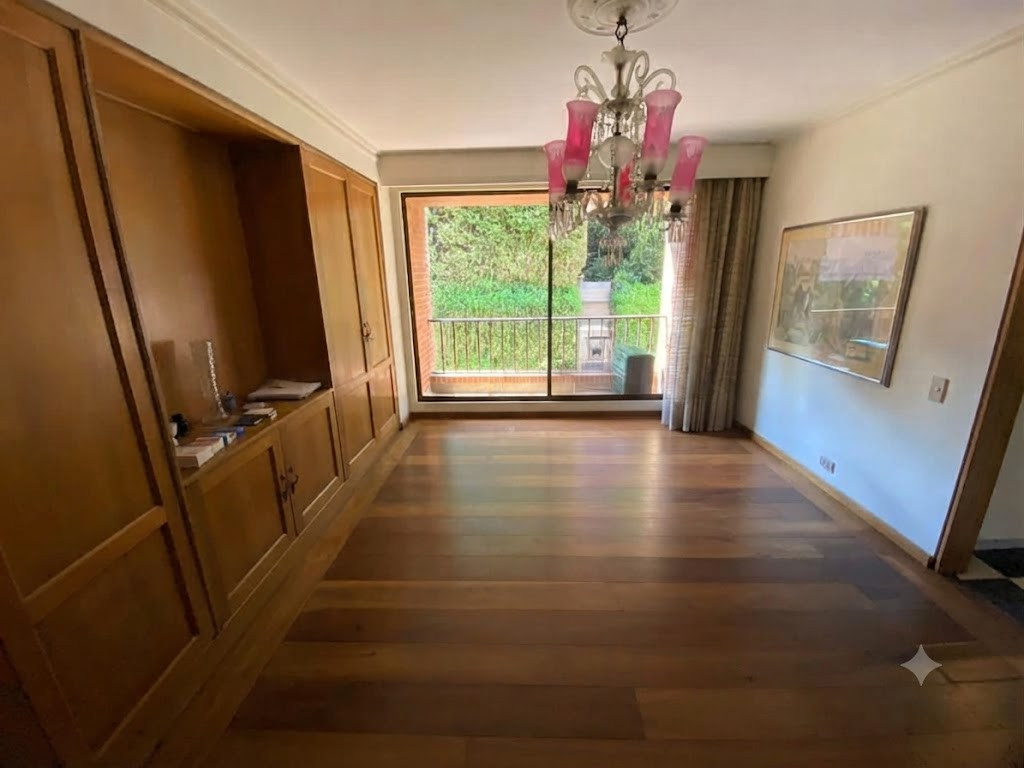 Apartamento en venta en Los Rosales, Bogotá · foto 7 de 17