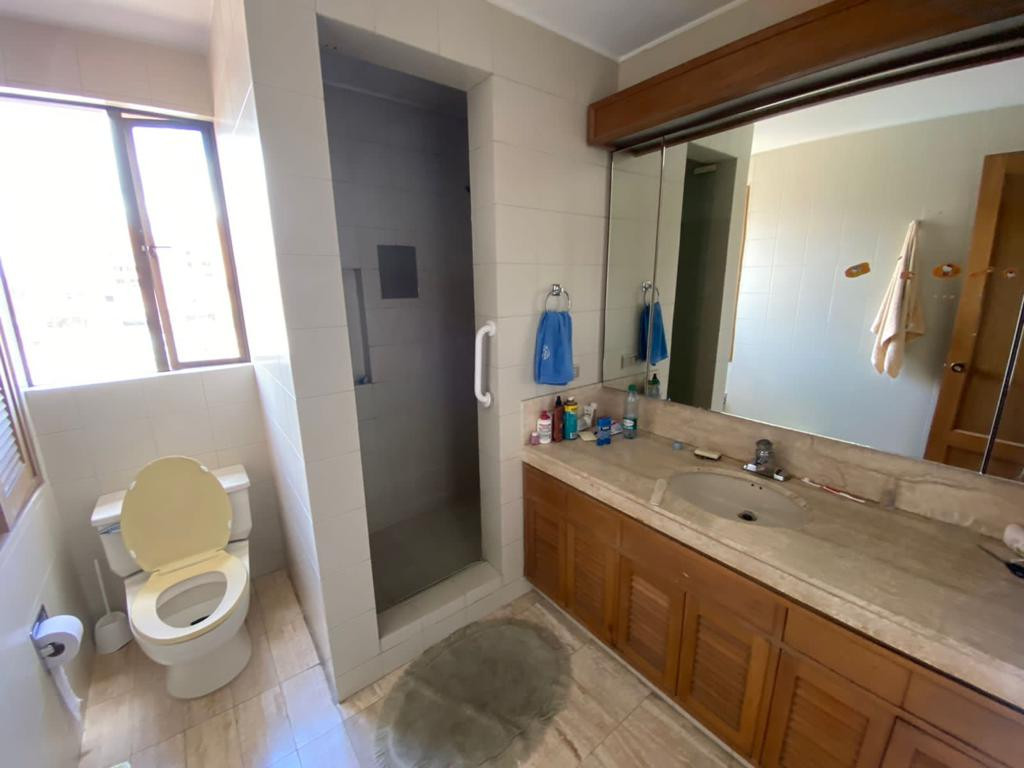 Apartamento en venta en Los Rosales, Bogotá · foto 15 de 17