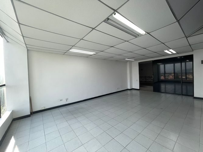 Oficina en arriendo en Lorena, Medellín, 36 m² · foto 4 de 8