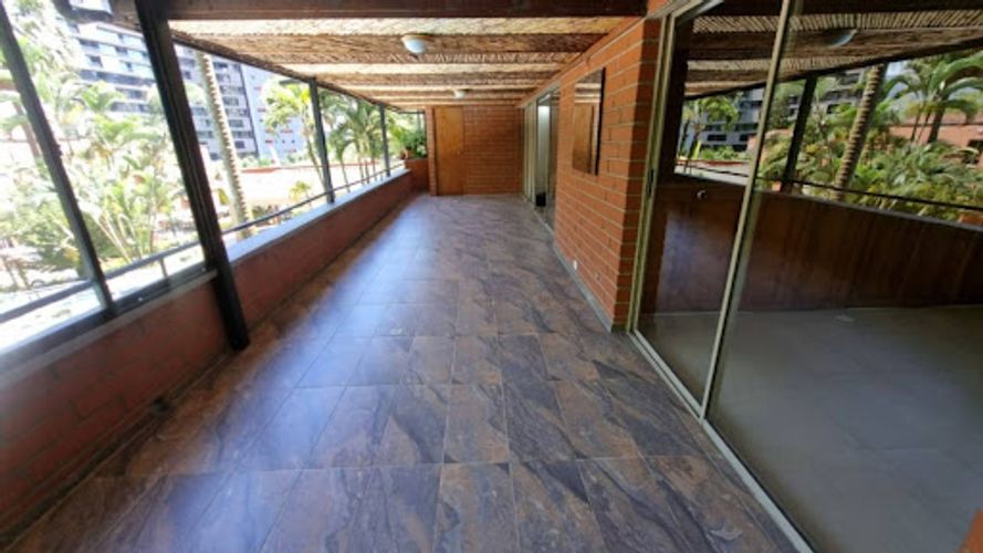 Apartamento en arriendo en Milla De Oro, Medellín · foto 8 de 24