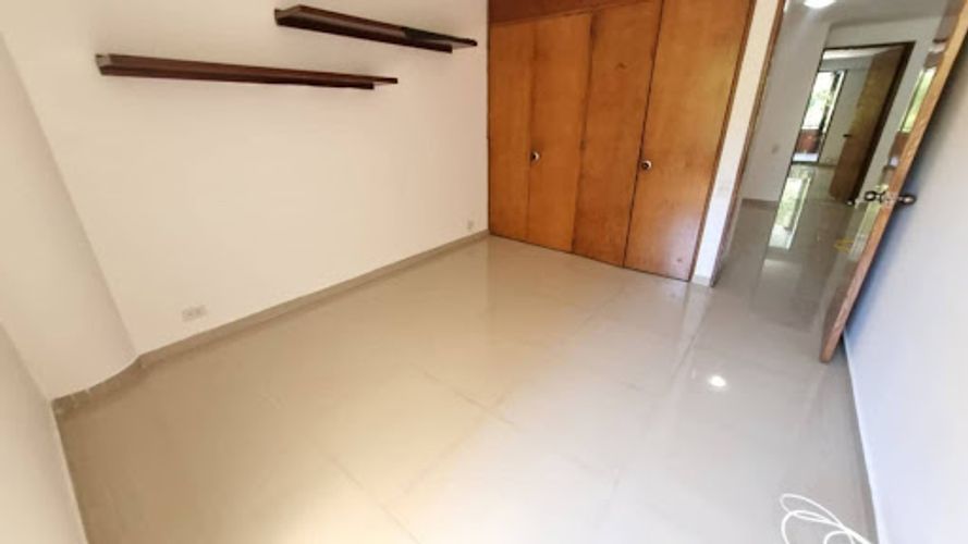 Apartamento en arriendo en Milla De Oro, Medellín · foto 15 de 24