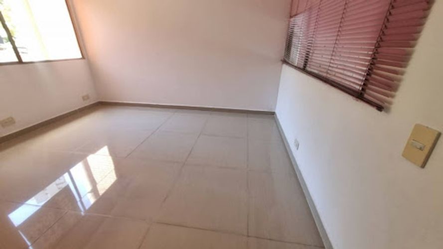 Apartamento en arriendo en Milla De Oro, Medellín · foto 17 de 24