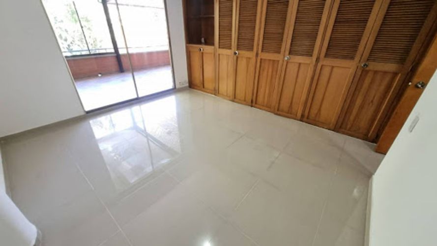 Apartamento en arriendo en Milla De Oro, Medellín · foto 22 de 24