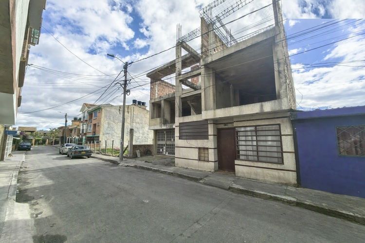 Casa de 17 alcobas en venta en Rio Grande, Cajicá, 500 m² · foto 2 de 21