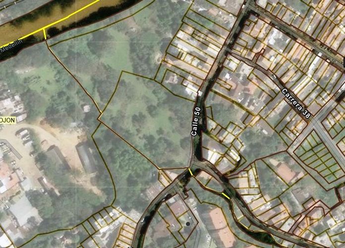 Lote en venta en El Tablazo - Canoas, Copacabana, 8805 m² · foto 3 de 8