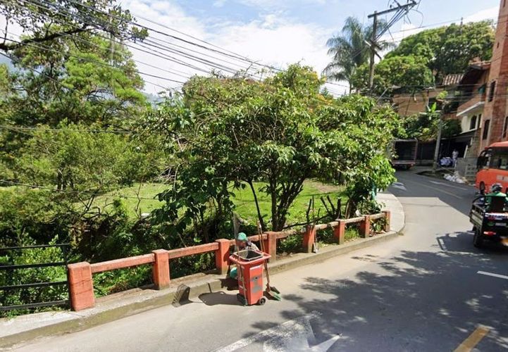 Lote en venta en El Tablazo - Canoas, Copacabana, 8805 m² · foto 7 de 8