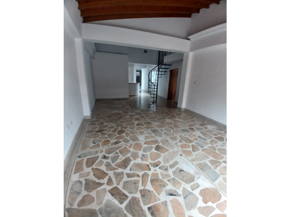 Casa en venta en Medellín 3