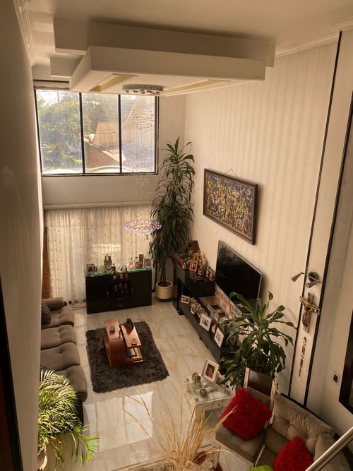 Casa de 3 alcobas en venta en Mandalay, Bogotá, 320 m² · foto 8 de 21