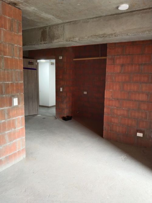 Apartamento de 3 alcobas en venta en Rincon Santo, Bello, 71 m² · foto 4 de 11